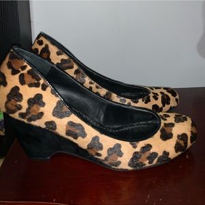 Jessica Simpson Wedges